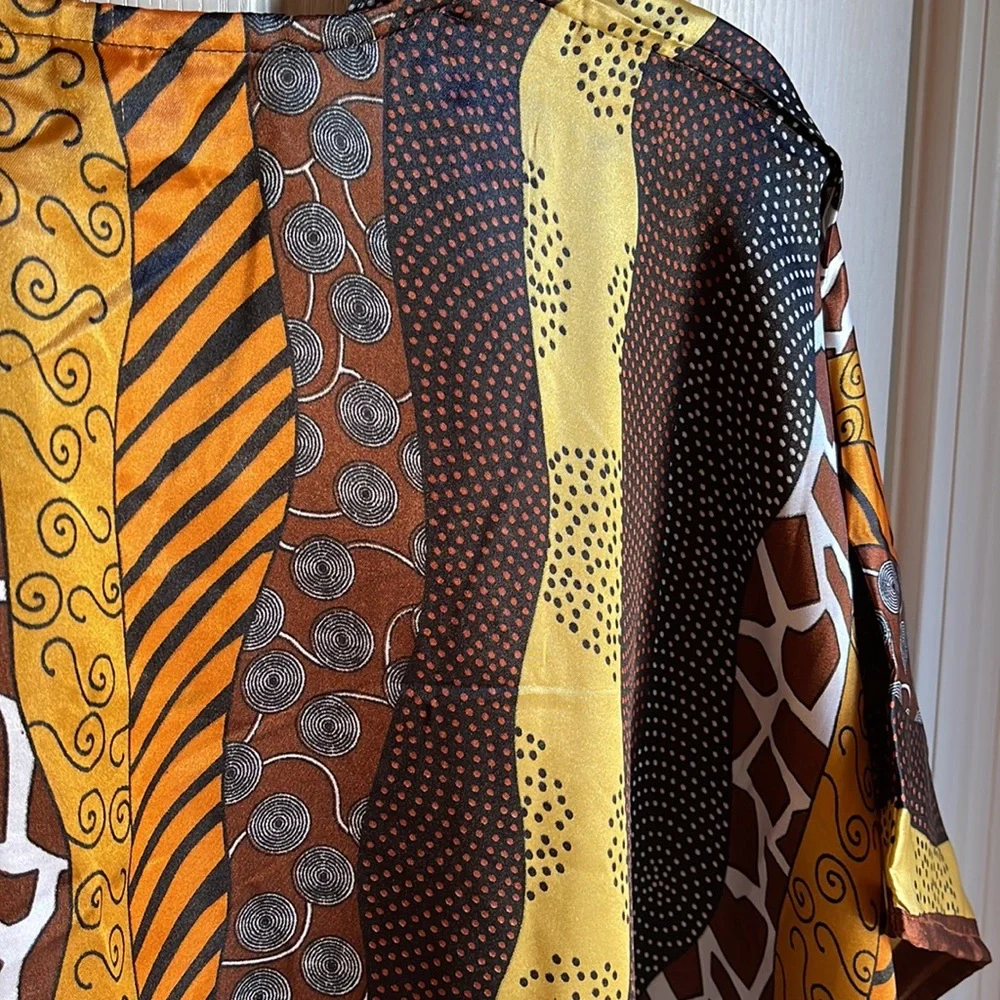 NWT WINLAR SATEEN FEEL VIBRANT DESIGN PRINT FULL LENGTH CAFTAN - Picture 9 of 10